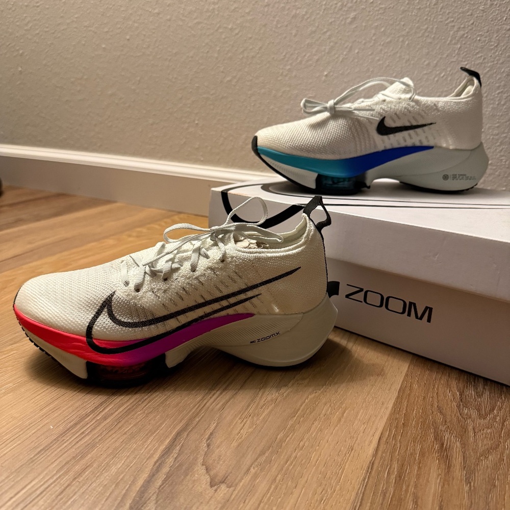 NWT Nike Air Zoom Tempo Next - size 7